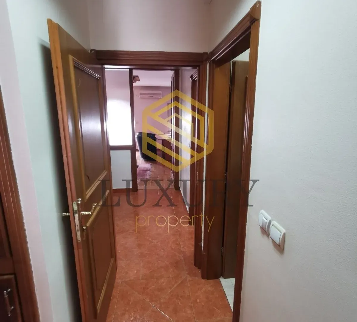 Rent, office space, 150m², Ljubović, Podgorica