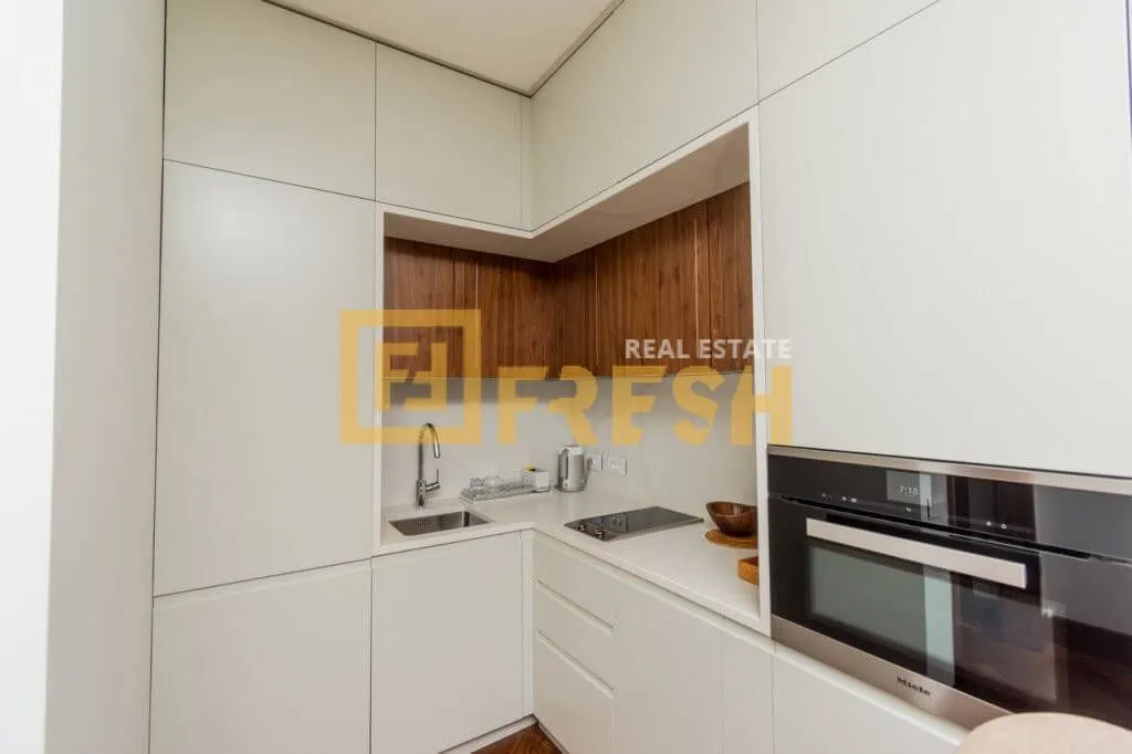 Sale, one bedroom apartment, 80m², Tivat, Crna Gora