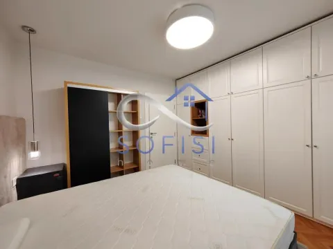 Izdavanje, četvorosoban stan, 100m², Stari grad, Novi Sad - image 18