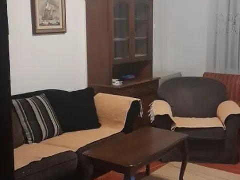 Rent, one bedroom apartment, 51m², Blok 6, Podgorica - image 2