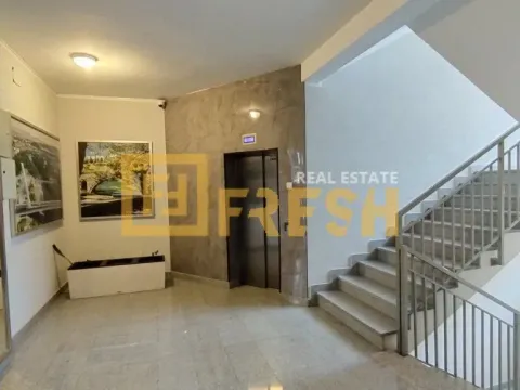 Sale, one bedroom apartment, 56m², Blok 9, Podgorica - image 8