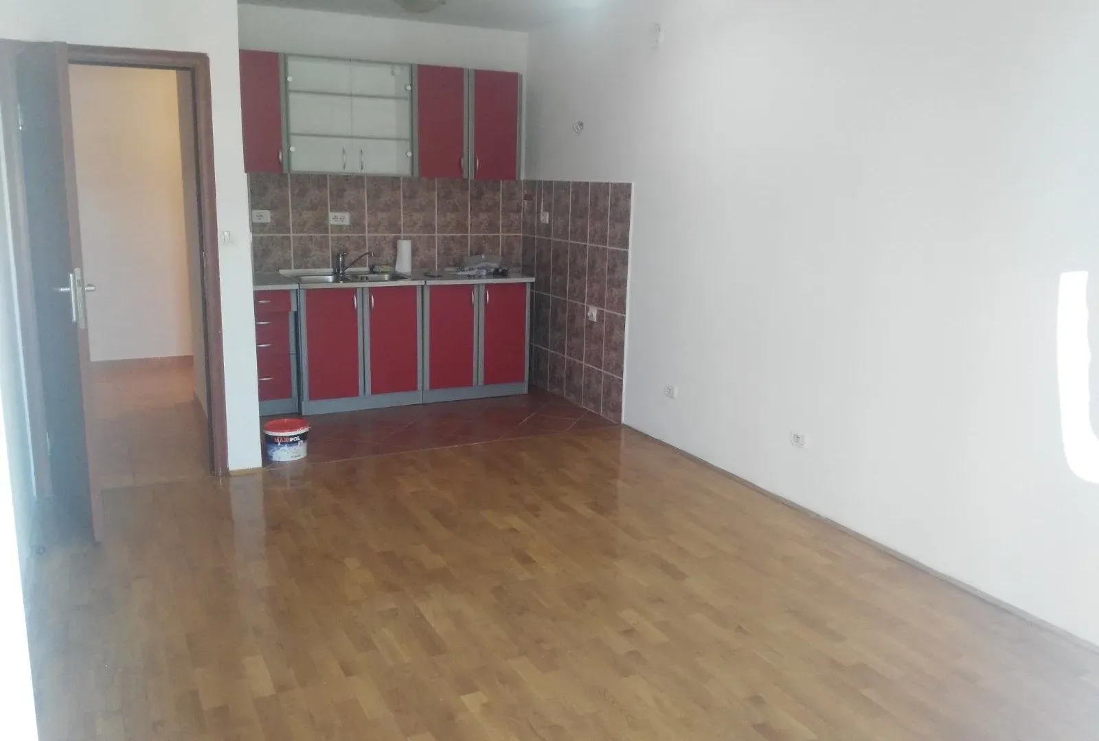 Prodaja, jednosoban stan, 45m², Stari Aerodrom, Podgorica