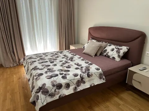 Izdavanje, dvosoban stan, 74m², Ljubović, Podgorica - image 13