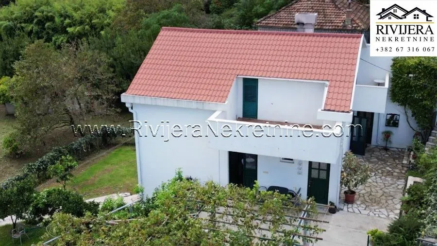 Sale, house, 143m², Morinj, Kotor