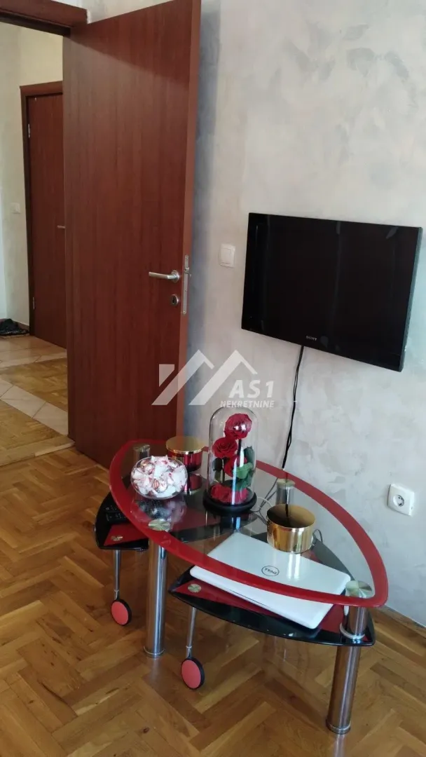 Rent, one bedroom apartment, 35m², Socijalno, Novi Sad Sve Podlokacije