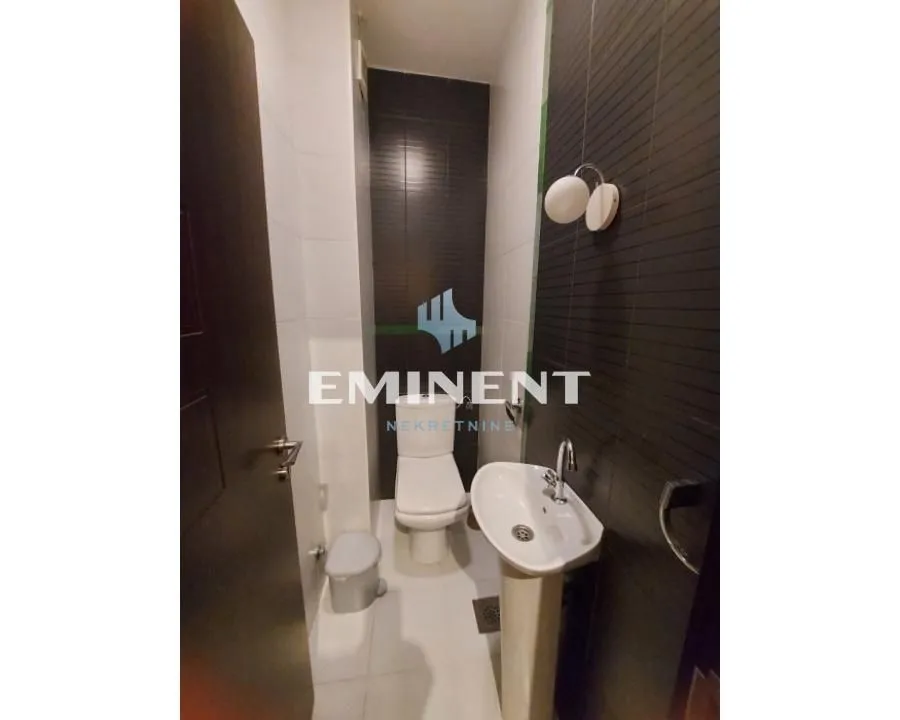 Rent, three bedroom apartment, 90m², Vračar Sve Podlokacije, Beograd