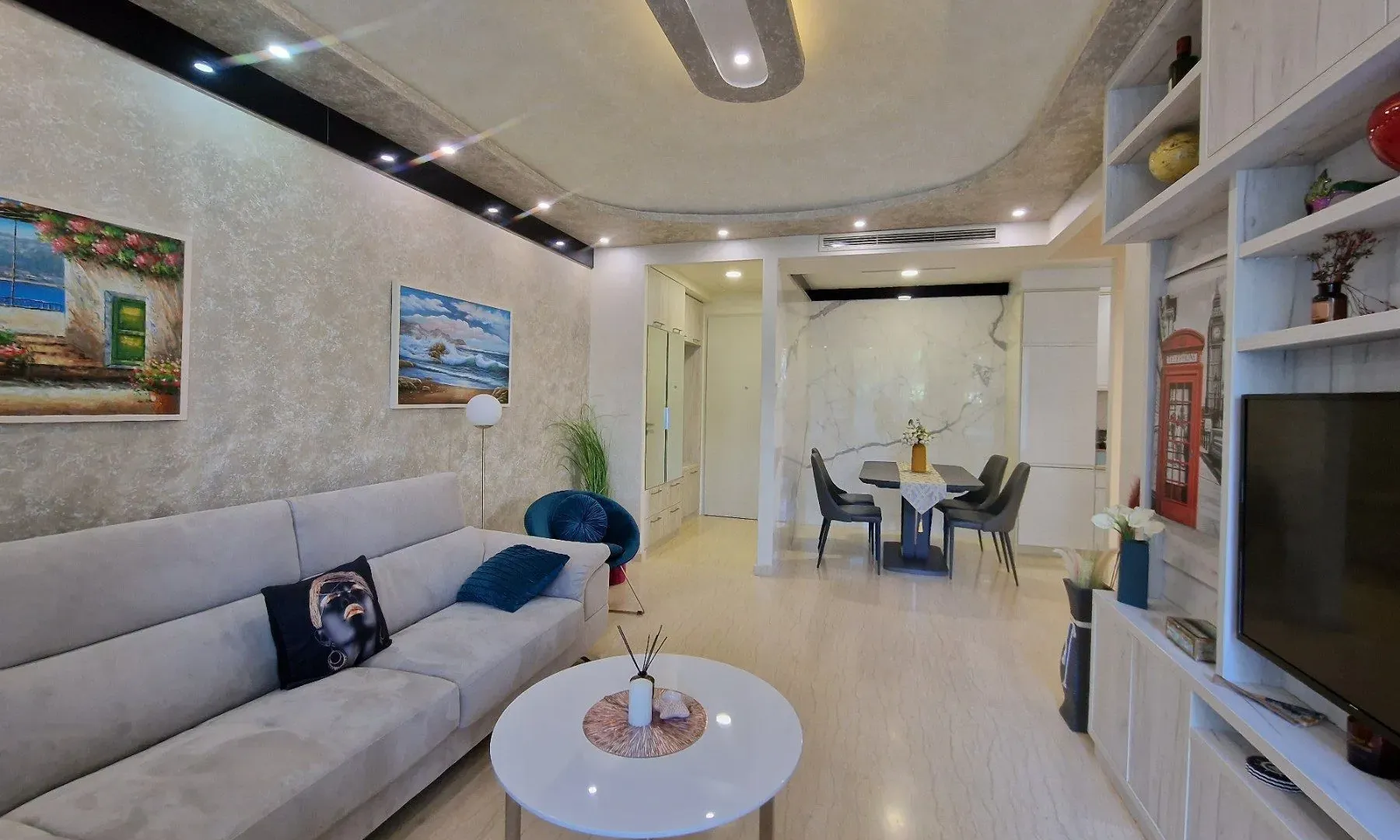 Izdavanje, jednosoban stan, 56m², Budva, Crna Gora