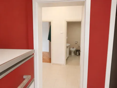 Rent, three bedroom apartment, 90m², Tuški Put, Podgorica - image 12