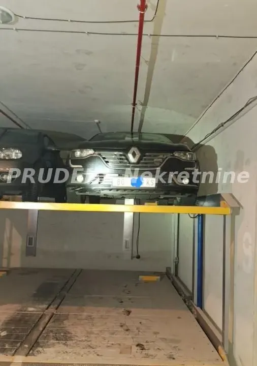 Izdavanje, parking/garaža, 11m², Crveni Krst, Beograd