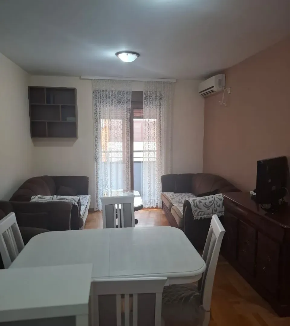 Rent, one bedroom apartment, 41m², Stari Aerodrom, Podgorica