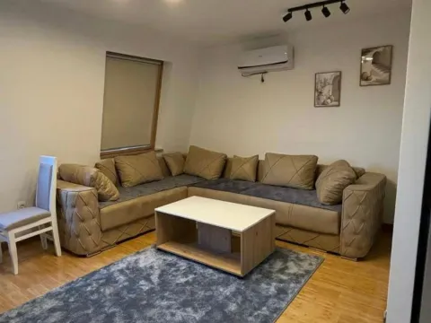 Rent, three bedroom apartment, 82m², Centar, Podgorica - image 2