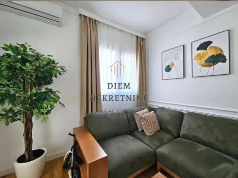 Prodaja, jednosoban stan, 46m², Centar, Bar - image 5