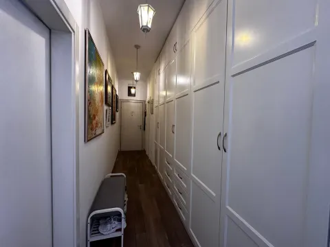 Sale, two bedroom apartment, 64m², Centar, Podgorica - image 9