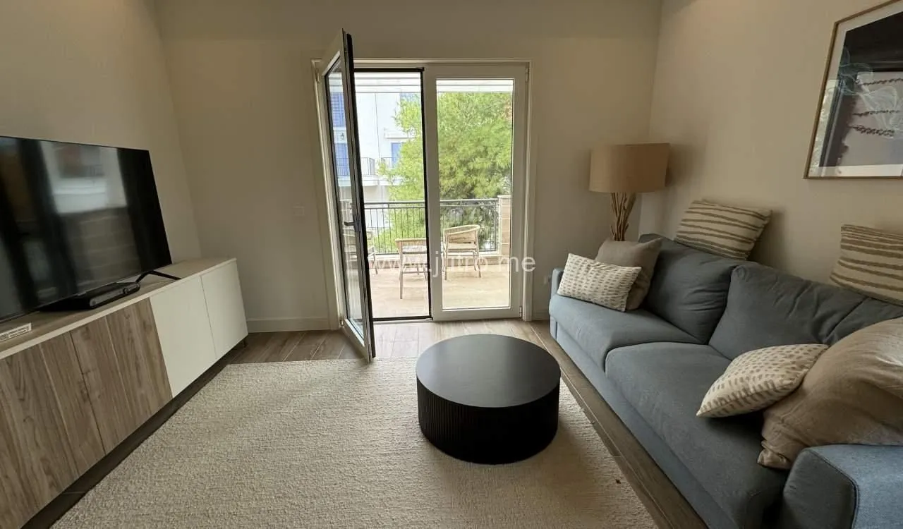 Prodaja, jednosoban stan, 56m², Luštica, Tivat