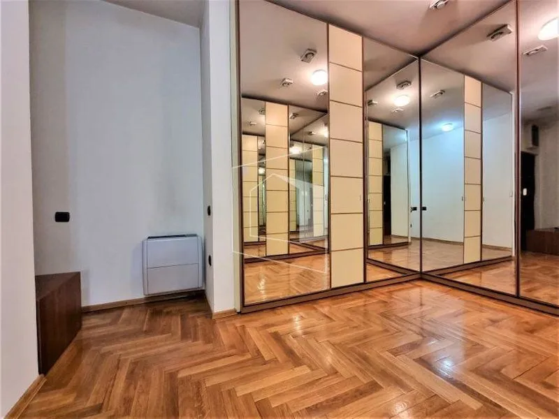 Prodaja, stan, 280m², Preko Morače, Podgorica