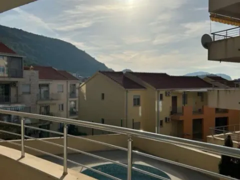 Sale, two bedroom apartment, 85m², Petrovac, Budva - image 5