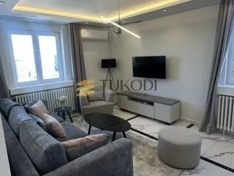 Izdavanje, trosoban stan, 67m², Tašmajdan, Palilula Sve Podlokacije - image 2