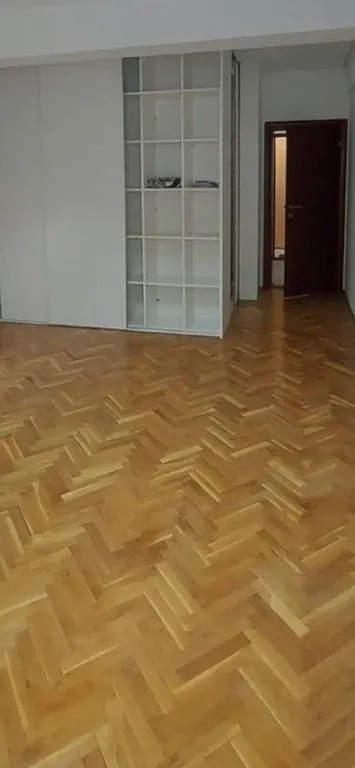 Izdavanje, jednosoban stan, 40m², Centar, Podgorica