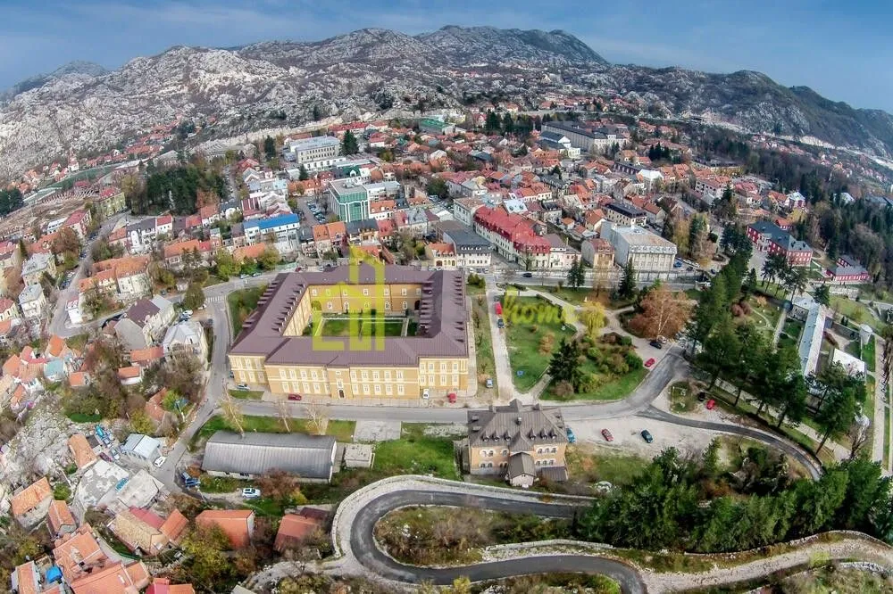 Sale, studio apartment, 27m², Cetinje, Crna Gora