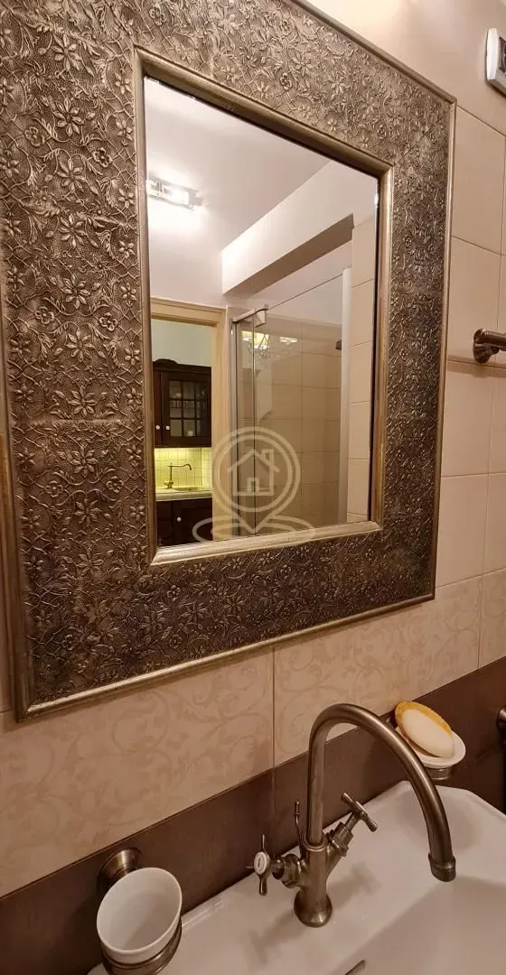 Izdavanje, jednosoban stan, 35m², Vračar Sve Podlokacije, Beograd
