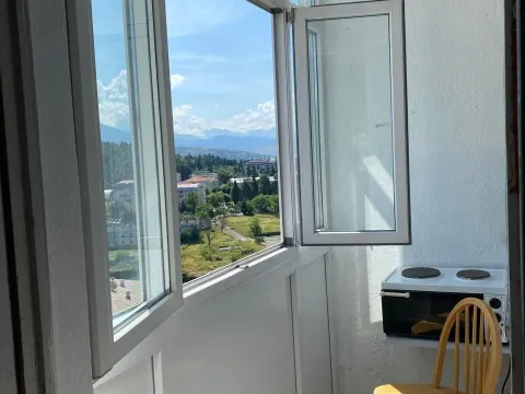 Izdavanje, dvosoban stan, 65m², Preko Morače, Podgorica - image 2