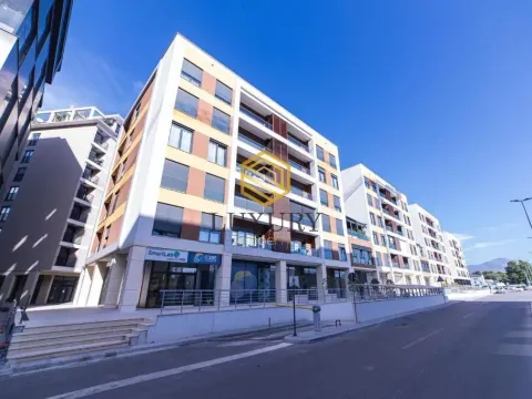 Rent, office space, 350m², Preko Morače, Podgorica - image 2