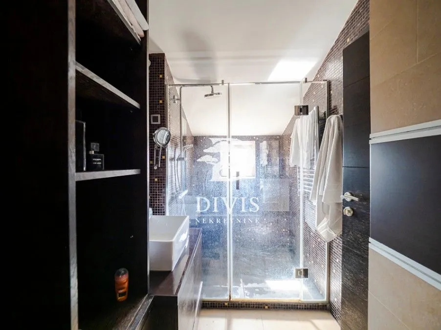 Prodaja, trosoban stan, 77m², Čukarica, Beograd