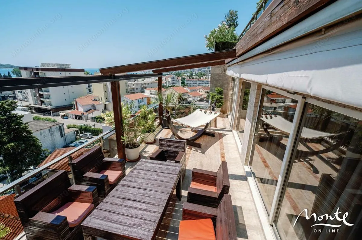 Sale, three bedroom apartment, 200m², Budva, Crna Gora