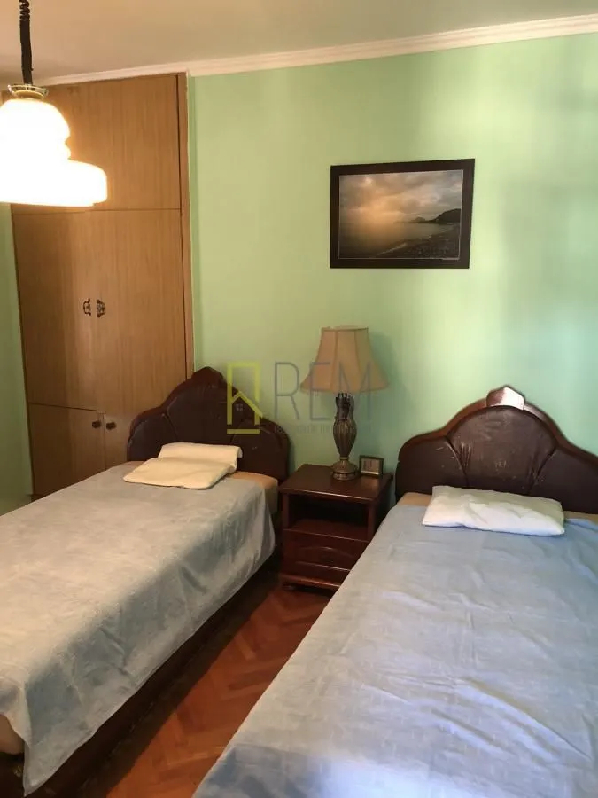 Sale, house, 300m², Šušanj, Bar