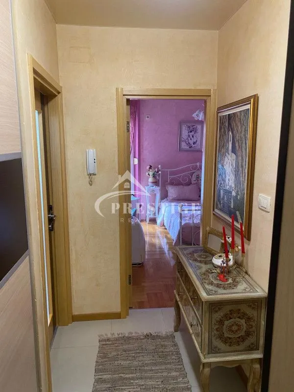 Rent, one bedroom apartment, 47m², Pobrežje, Podgorica