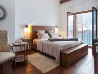 Sale, house, 193m², Dobrota, Kotor - image 11