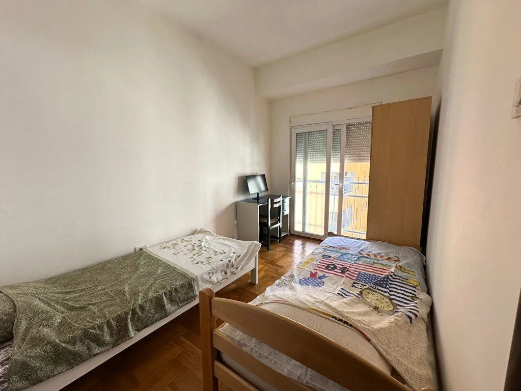 Izdavanje, dvosoban stan, 70m², Podgorica, Crna Gora