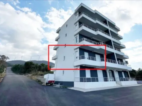 Sale, two bedroom apartment, 82m², Utjeha, Bar - image 9