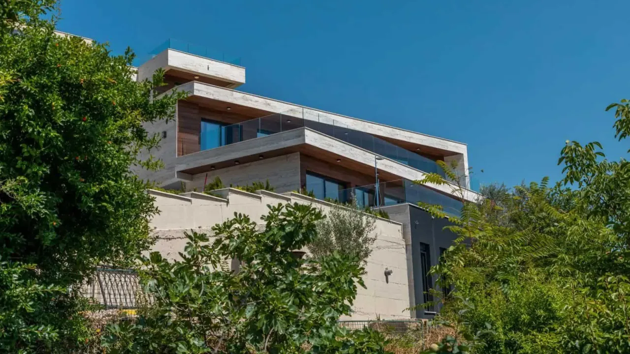 Prodaja, kuća, 311m², Marići, Tivat