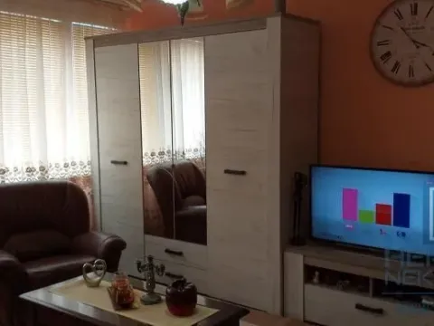 Sale, two bedroom apartment, 68m², Kajsijar, Jagodina - image 14