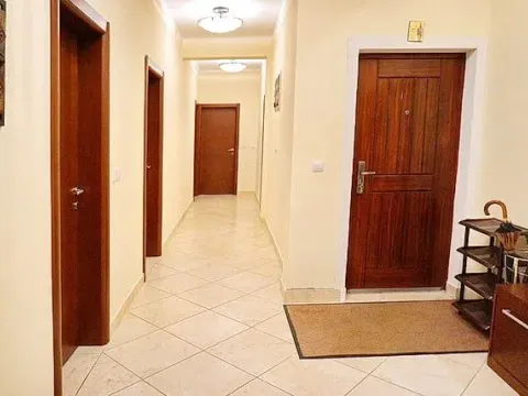 Sale, apartment, 141m², Stoliv, Kotor - image 9