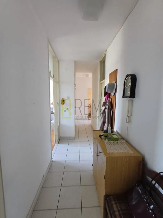 Prodaja, trosoban stan, 79m², Preko Morače, Podgorica