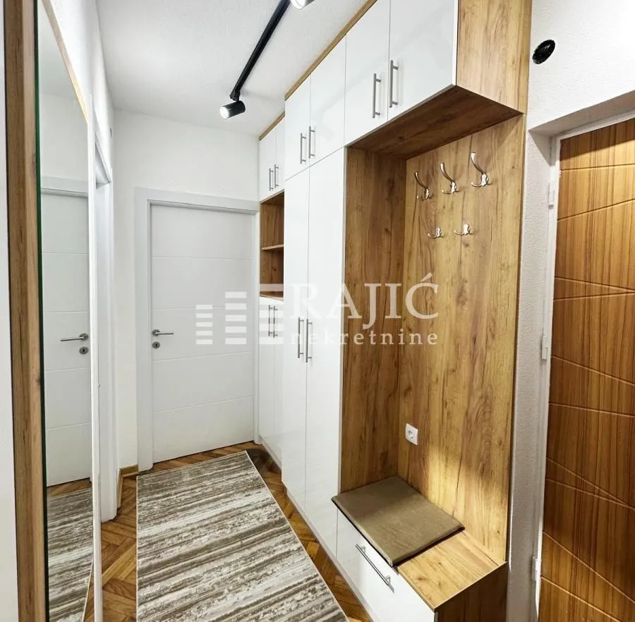 Rent, three bedroom apartment, 50m², Brace Jerković, Voždovac Sve Podlokacije