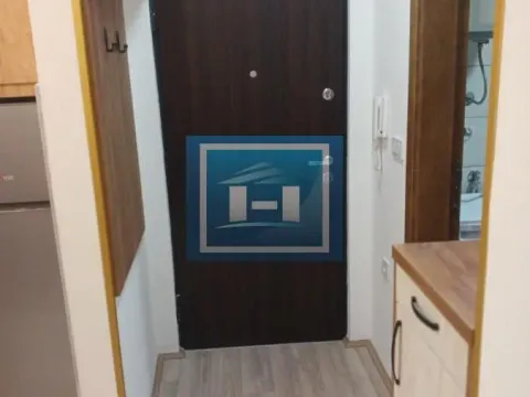 Rent, one bedroom apartment, 32m², Jagodina, Srbija - image 12