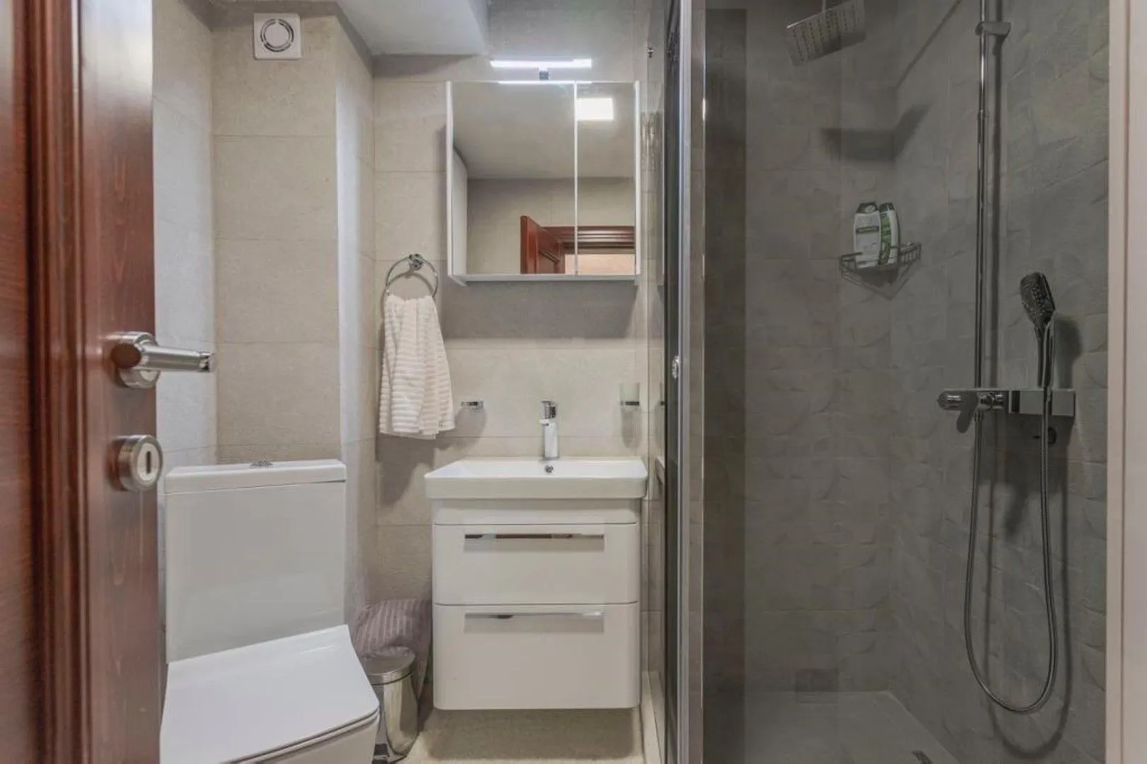 Prodaja, jednosoban stan, 37m², Stari Grad Kotor, Kotor