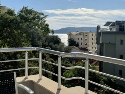 Prodaja, dvosoban stan, 102m², Rafailovići, Budva