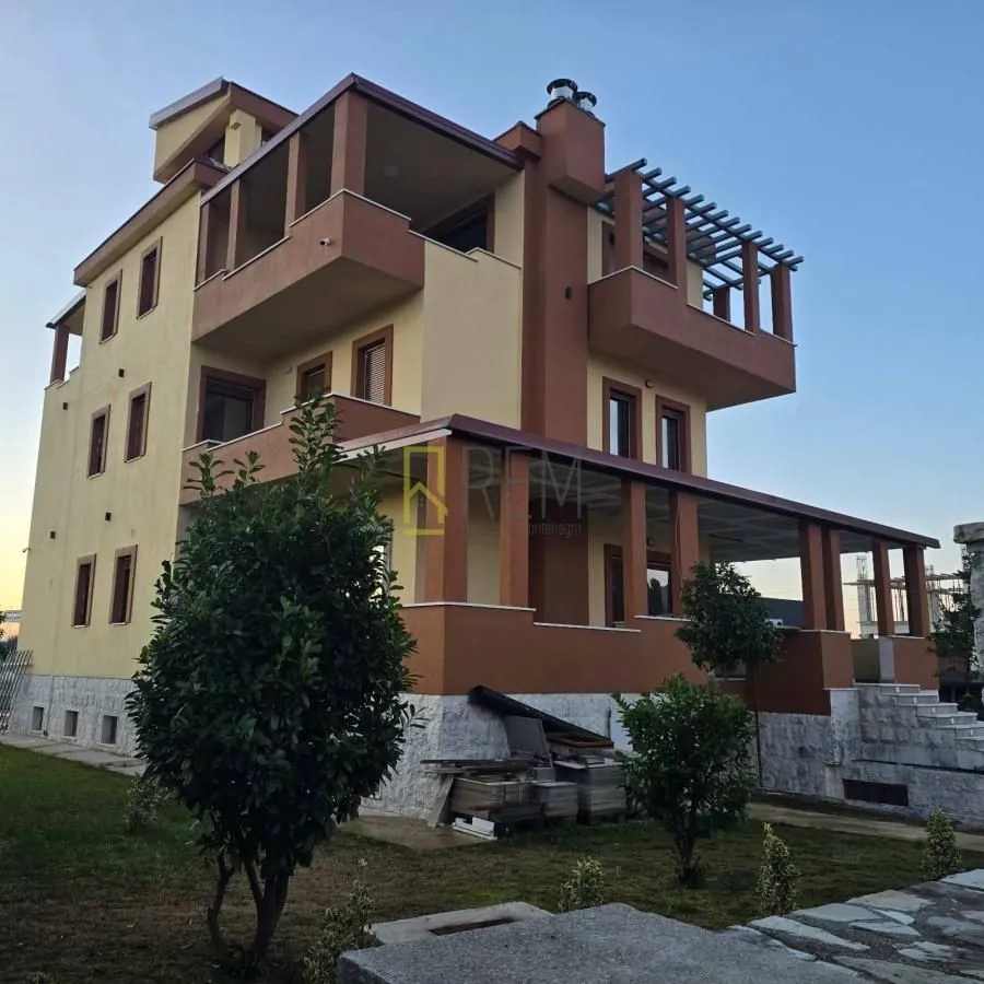 Rent, house, 850m², Donja Gorica, Podgorica