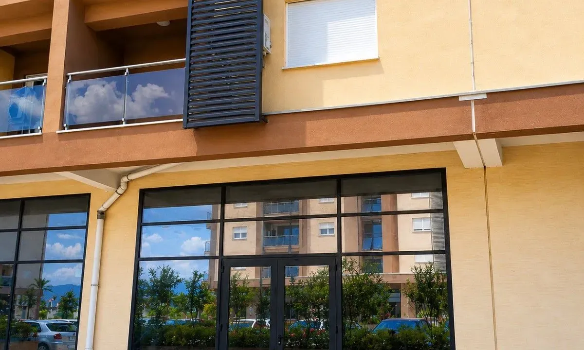 Prodaja, poslovni prostor, 42m², New City, Podgorica