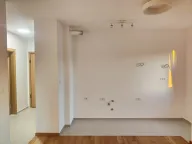 Izdavanje, dvosoban stan, 53m², City Kvart, Podgorica - image 2