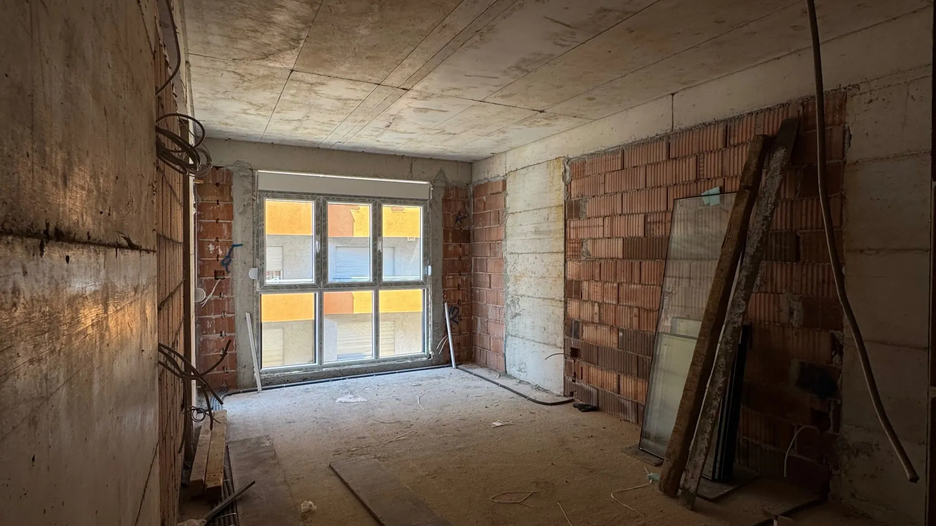 Prodaja, jednosoban stan, 42m², Kod Big Fashion-a, Podgorica