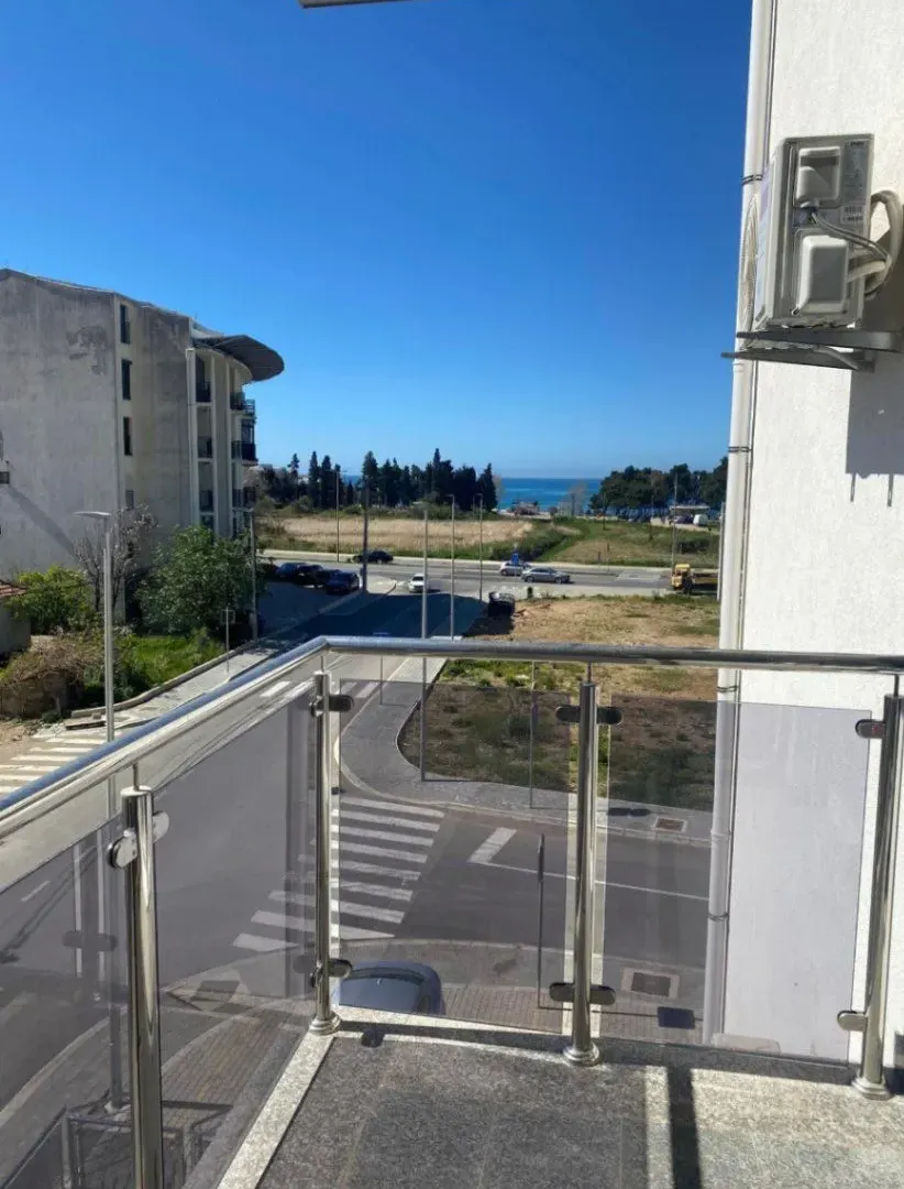 Prodaja, četvorosoban stan, 51m², Šušanj, Bar