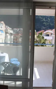 Rent, two bedroom apartment, 55m², Adok, Budva - image 3