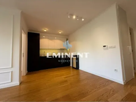 Izdavanje, trosoban stan, 57m², Lekino Brdo, Voždovac Sve Podlokacije - image 2