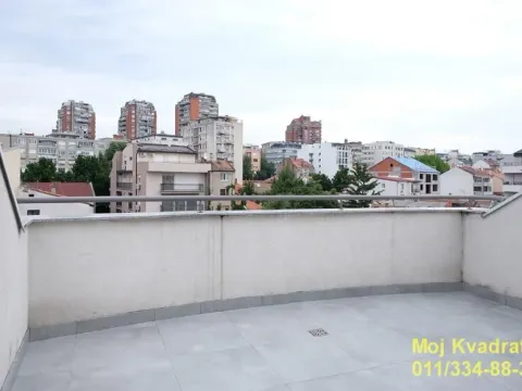 Izdavanje, poslovni prostor, 170m², Čubura, Beograd - image 16