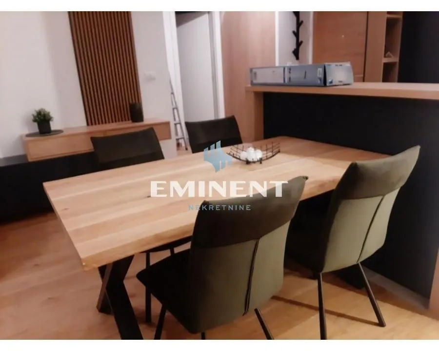 Izdavanje, dvosoban stan, 54m², Novi Beograd Blok 65, Novi Beograd Sve Podlokacije